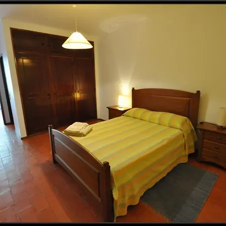 Tatil Evi Townhouse Levante Sol Porches (Algarve)